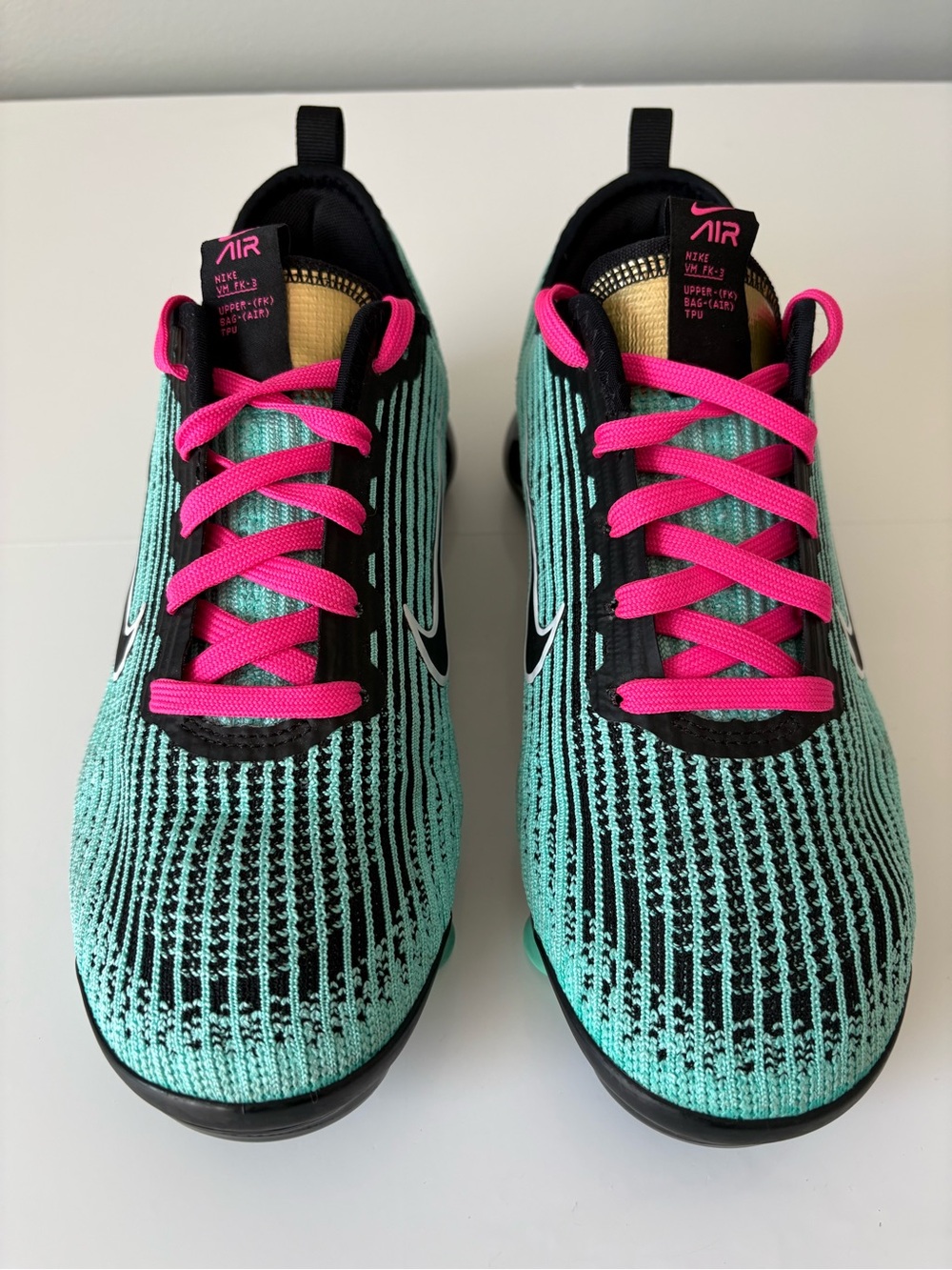Nike Air VaporMax Flyknit 3 Aqua Black Pink Sneakers Size 7Y 8.5 W